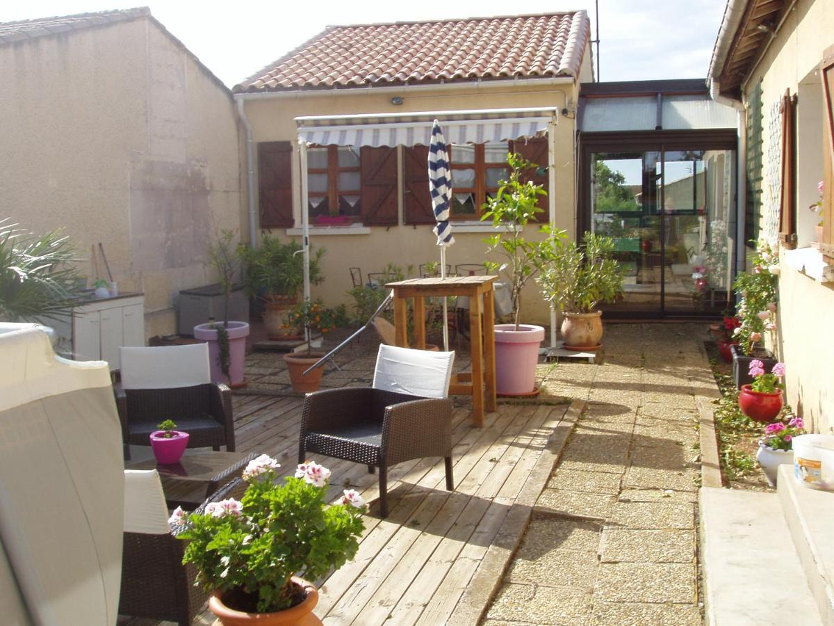 Maison De Vacance Pomerols Exterior photo