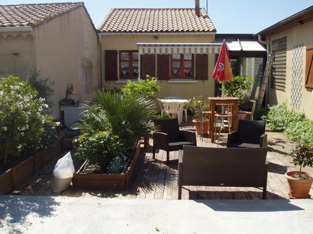 Maison De Vacance Pomerols Exterior photo